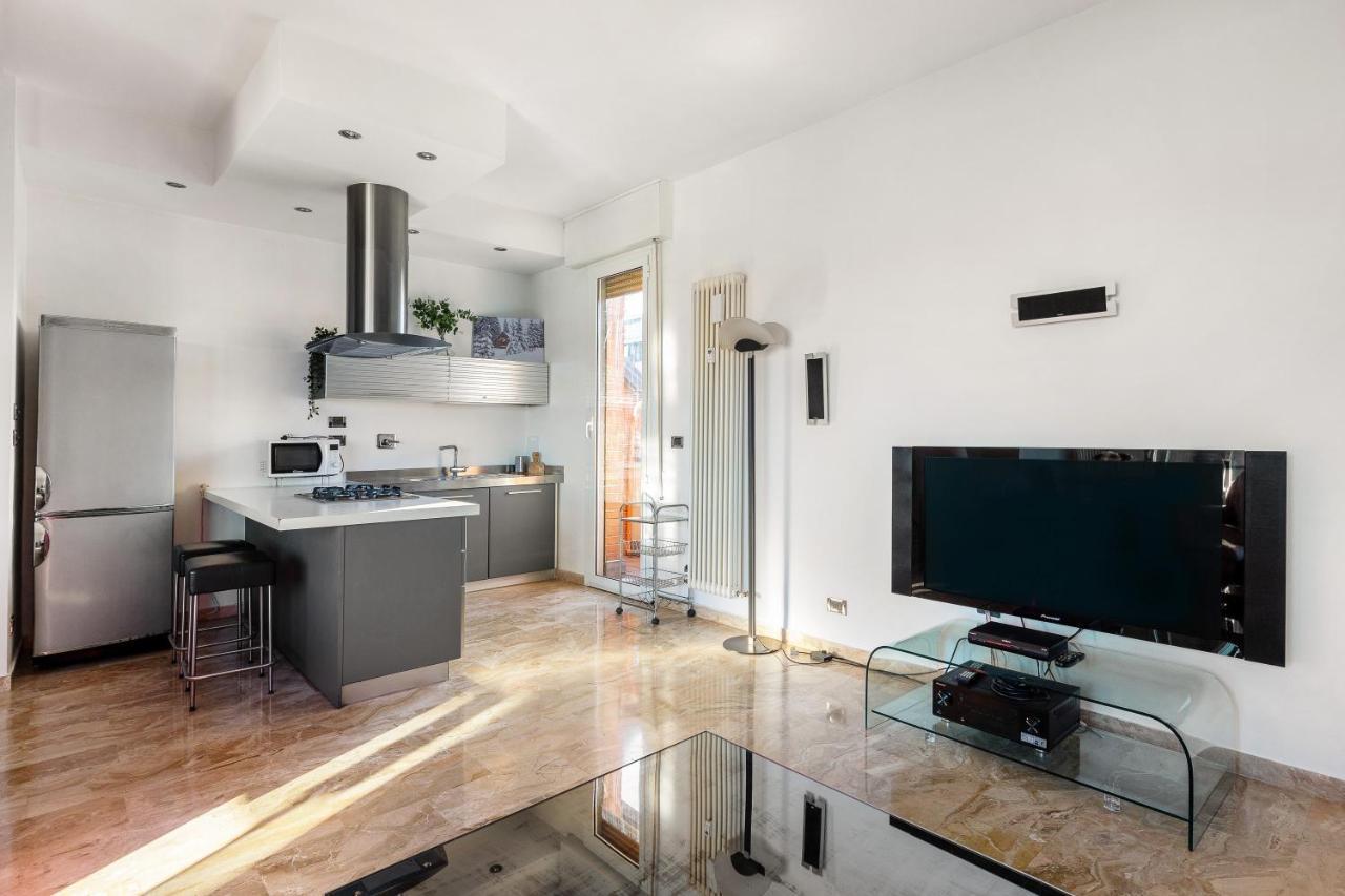051 Living Apartment Болоня Екстериор снимка