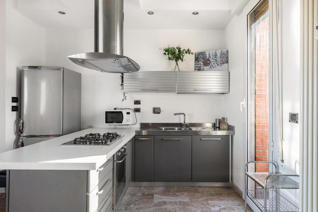 051 Living Apartment Болоня Екстериор снимка