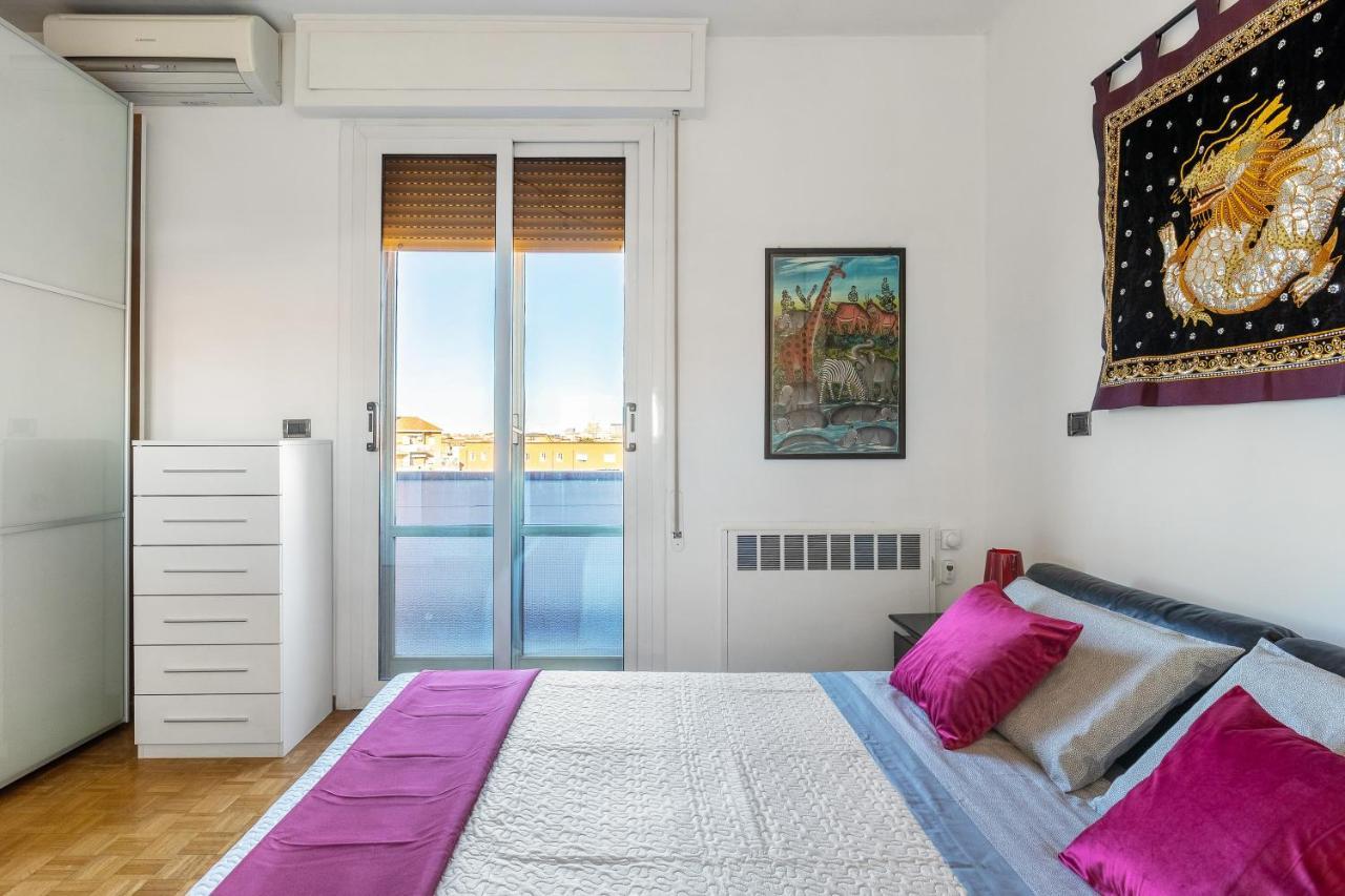 051 Living Apartment Болоня Екстериор снимка