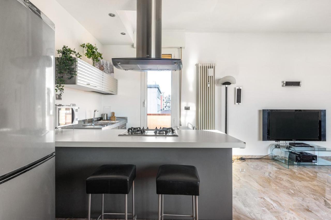 051 Living Apartment Болоня Екстериор снимка